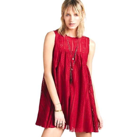 FREE PEOPLE Ruby Red Tu-Es-La Lace Mini Dress Size Extra Small - Picture 1 of 14